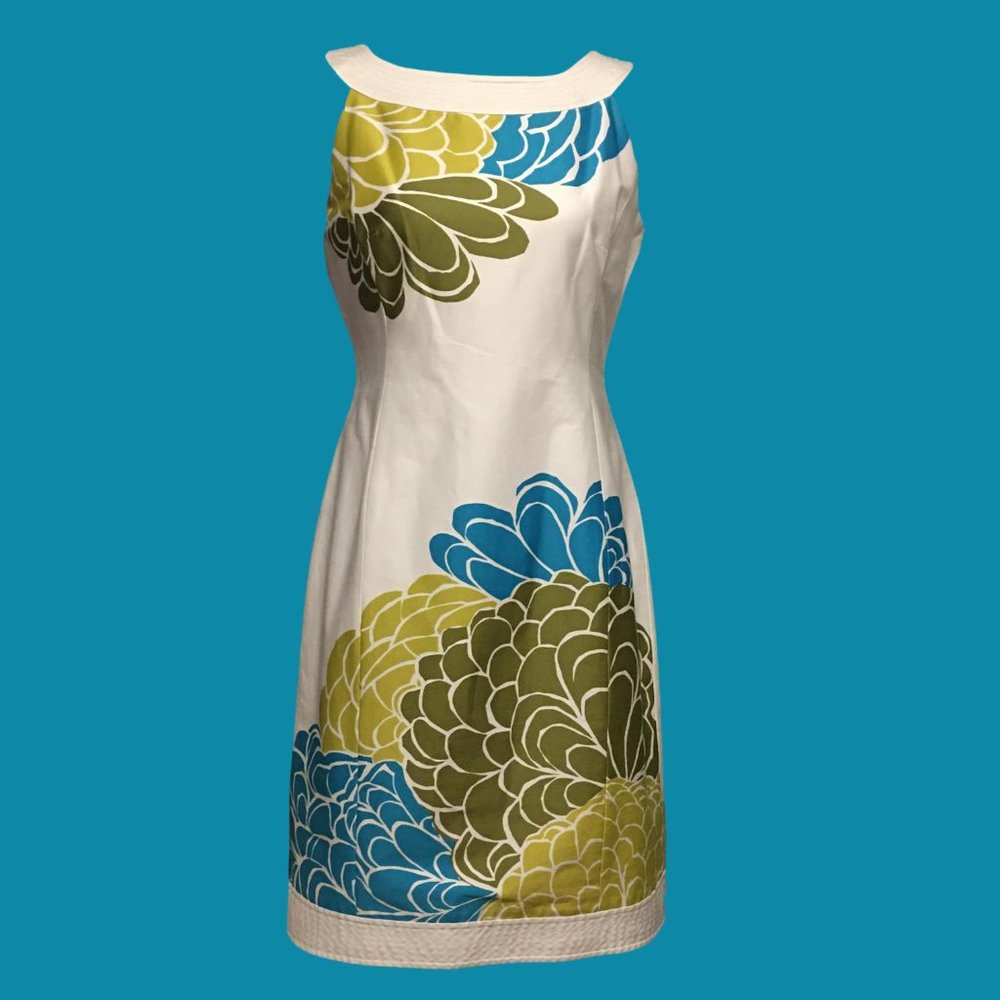 Jones New York Cute Floral Dress – Size 8 (more like a size 6) - NWT